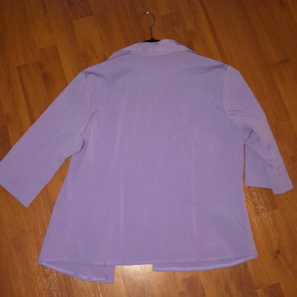 Purple blouse with 3/4 sleeves - Picture 2 of 3